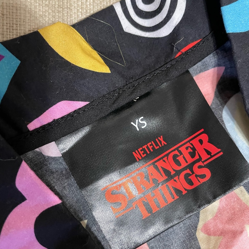 Stranger Things Eleven set - Picture 2 of 5